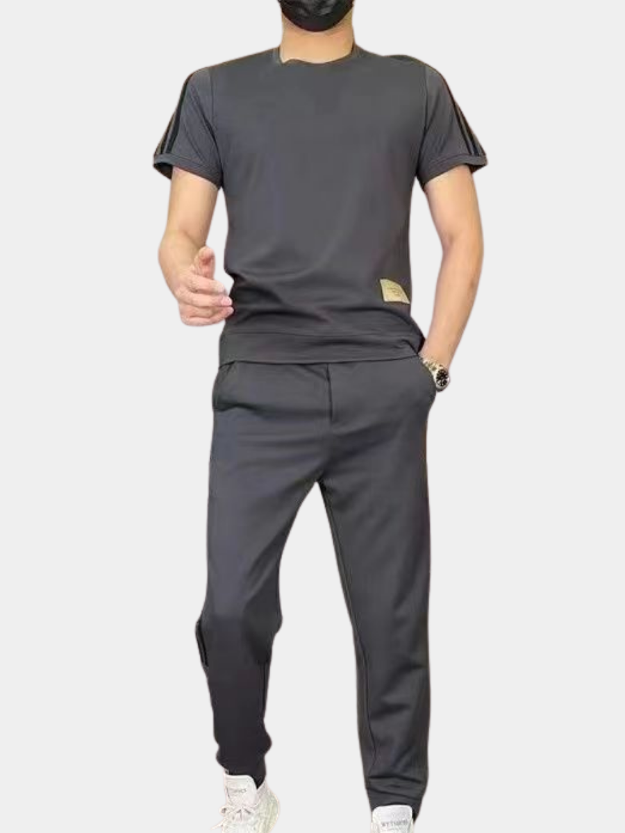 ROVESSA ROMA | COMPLETO DA UOMO IN MATERIALE DI LUSSO CON STRETCH