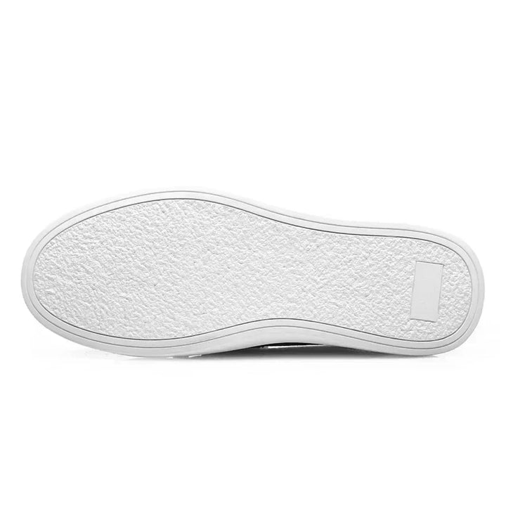 SCARPE DA GINNASTICA CON DESIGN A MOCASSINO