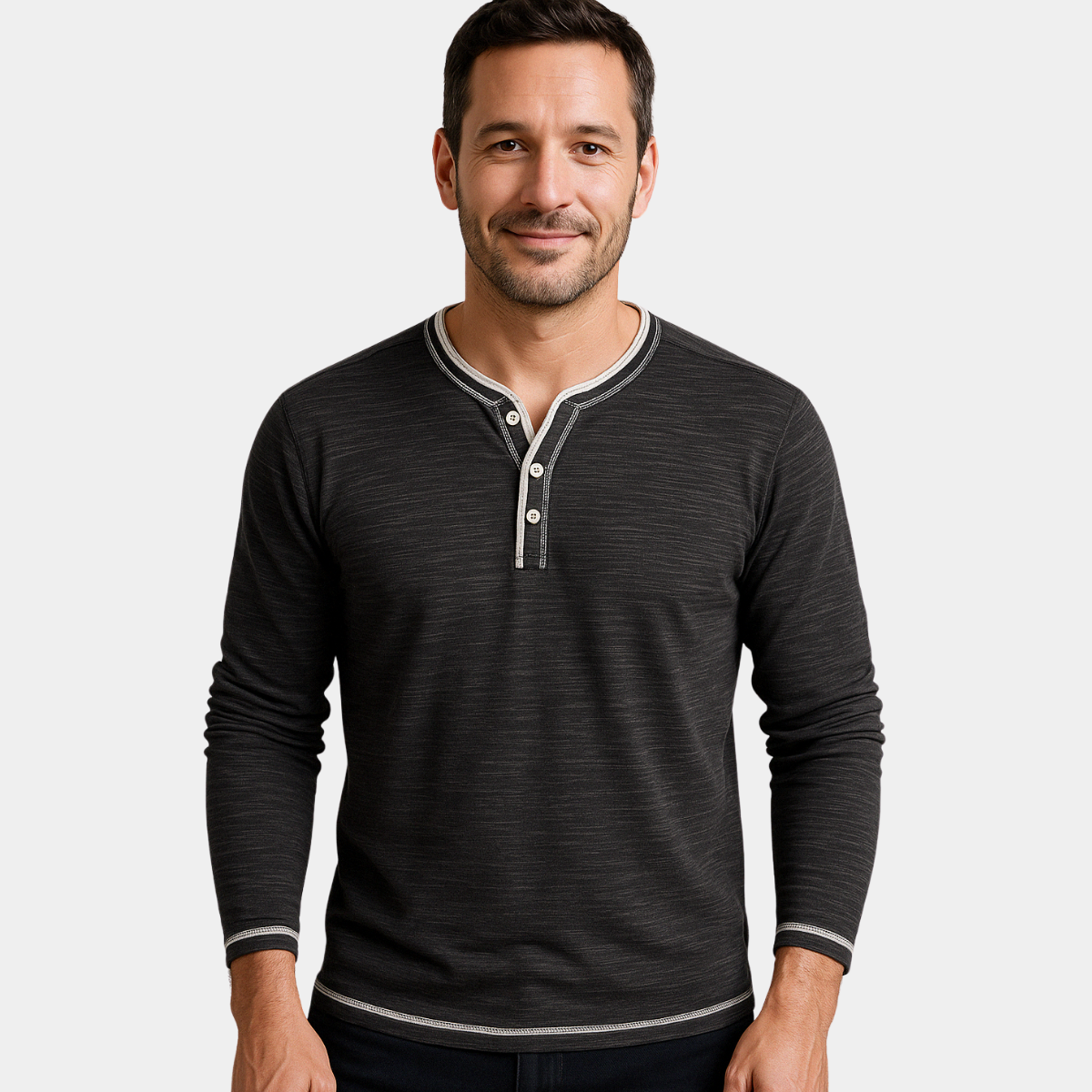 ELVEZIO | MAGLIA LEGGERA A MANICHE LUNGHE CON SCOLLO A V