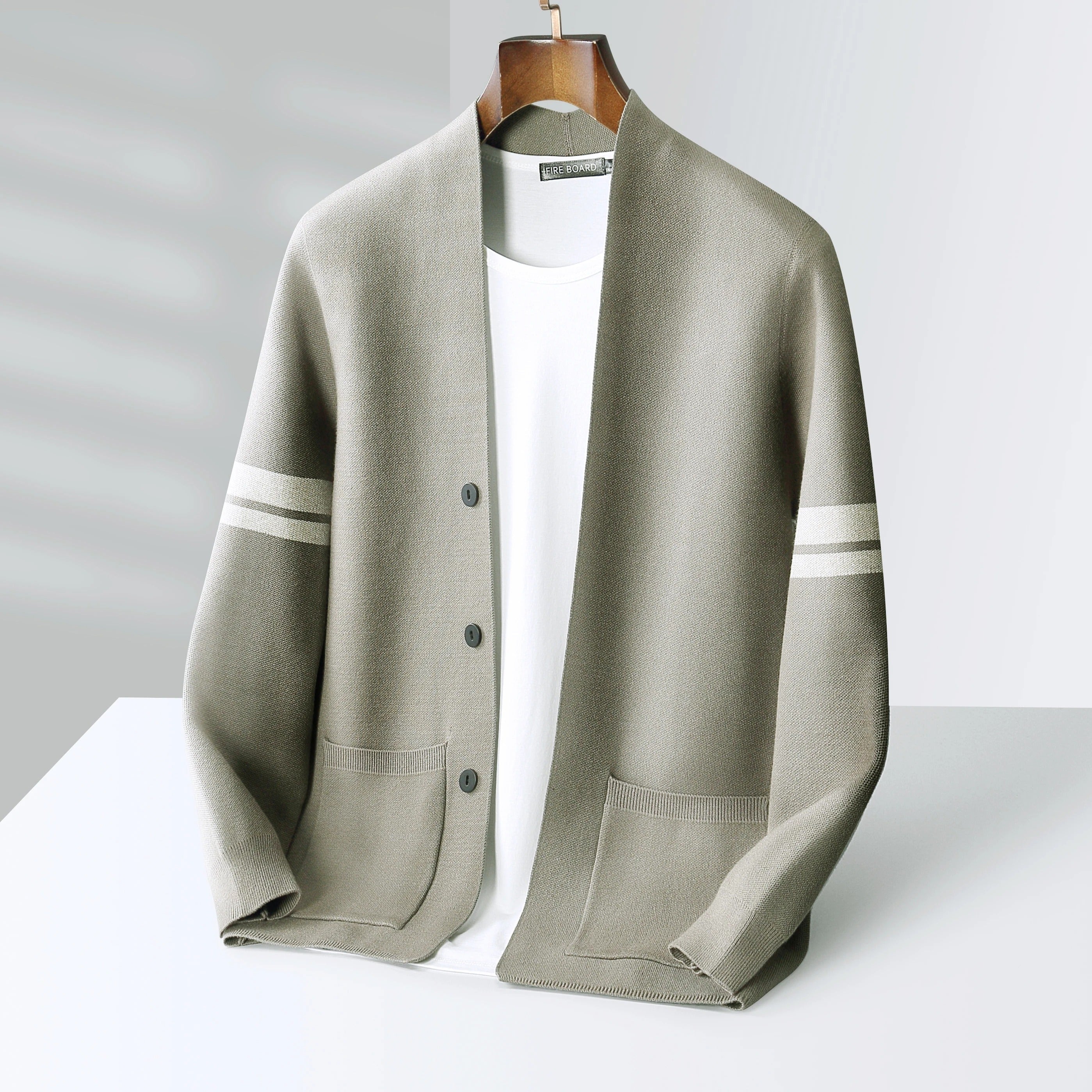 ROVESSA ROMA | CARDIGAN MODERNO DA UOMO